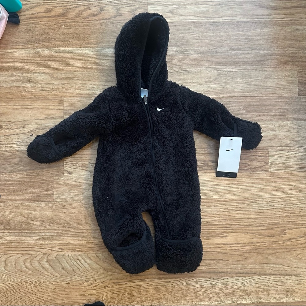 Nike Cozy Black baby onsie